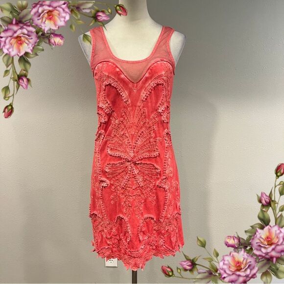 Free people carol color Ice Ice Baby Embellished beaded mini Dress size medium - Picture 1 of 14